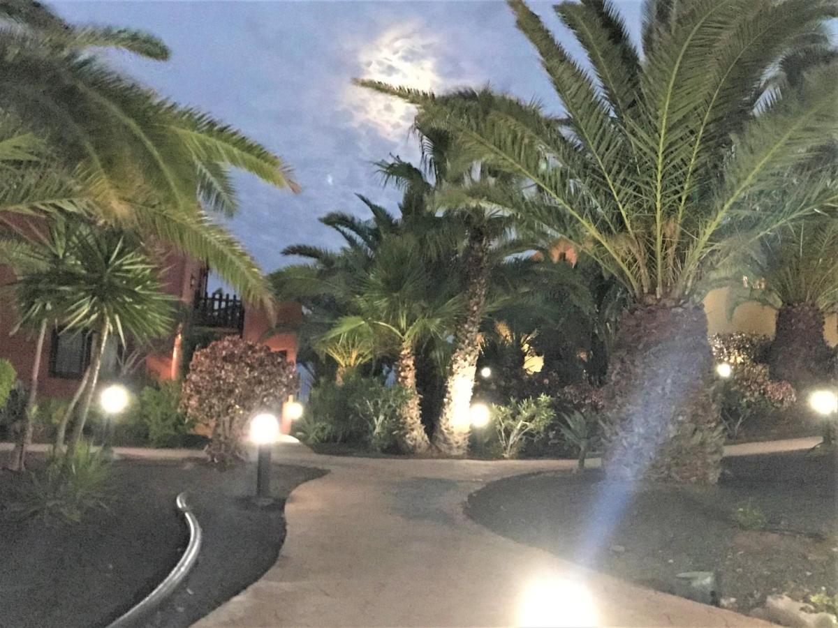 קורלחו My Pretty Home - Lovely And Spacious Surrounded By Tropical Gardens - Private Covered And Uncovered Terrace - Pool - Parking - Free Fibre Optic Internet מראה חיצוני תמונה