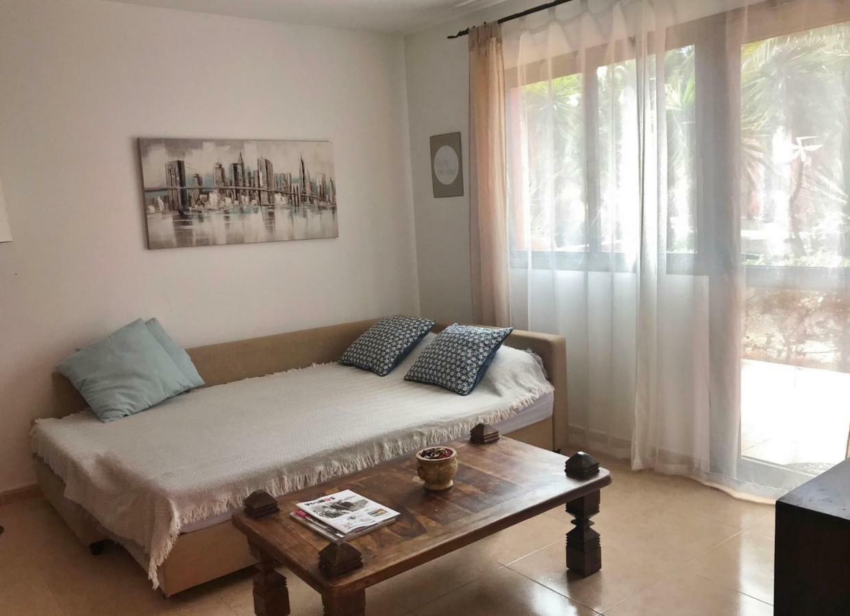 קורלחו My Pretty Home - Lovely And Spacious Surrounded By Tropical Gardens - Private Covered And Uncovered Terrace - Pool - Parking - Free Fibre Optic Internet מראה חיצוני תמונה